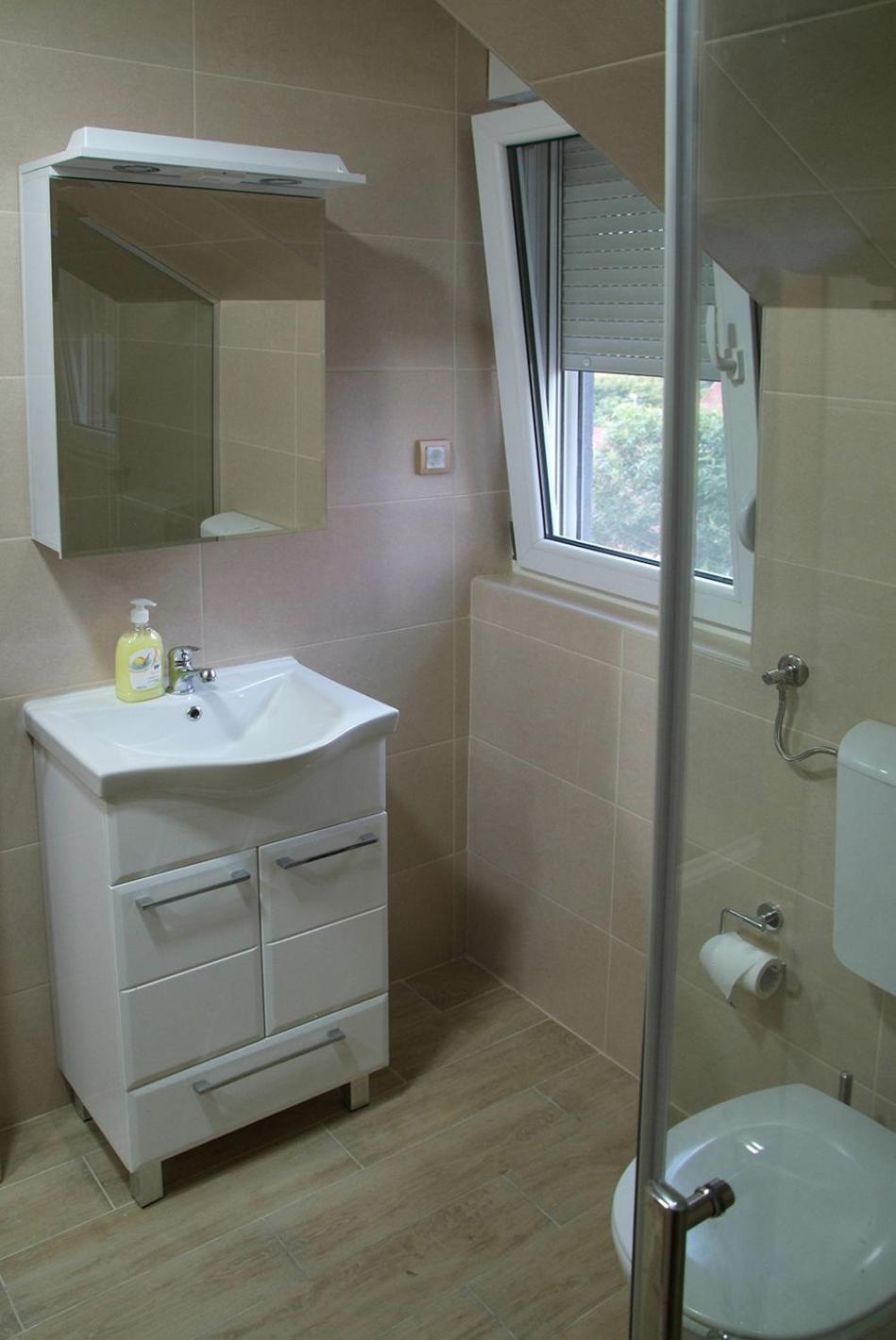 Apartments Kamenjar نوفي ساد الغرفة الصورة
