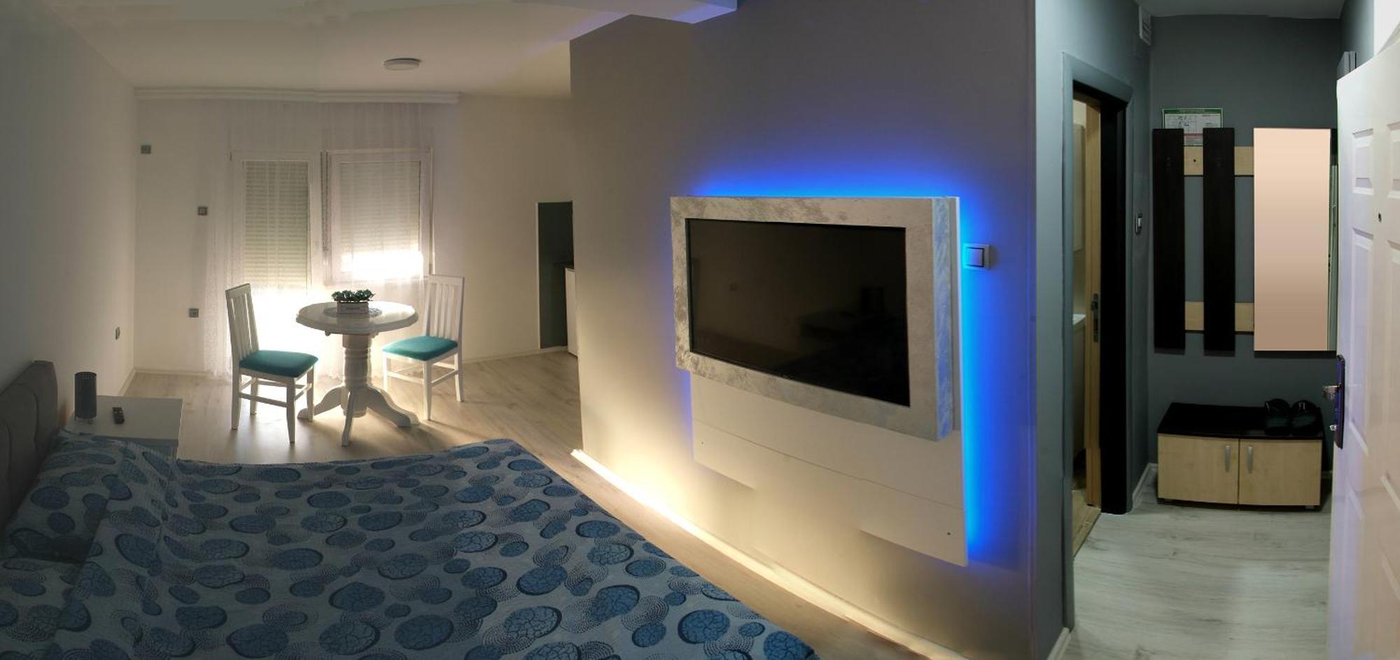 Apartments Kamenjar نوفي ساد الغرفة الصورة